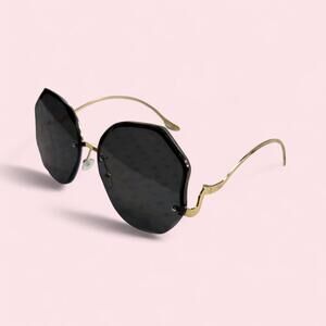 Summer Statement Sunglasses 🌴🕶